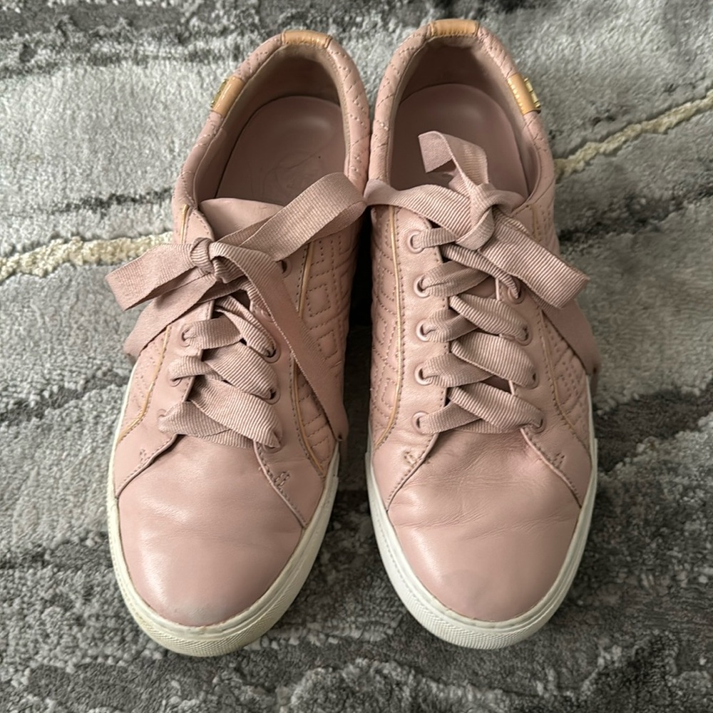 Tory Burch quilted leather tennis shoes. Size 8M.